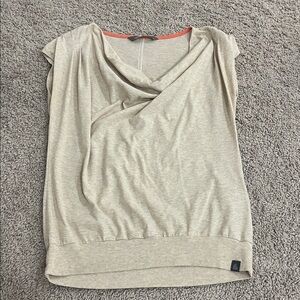 The North Face Cream Women's Blouse